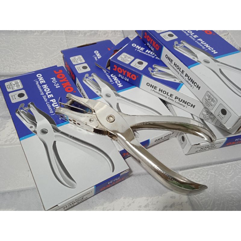 

pelubang kertas/ punch/ pembolong