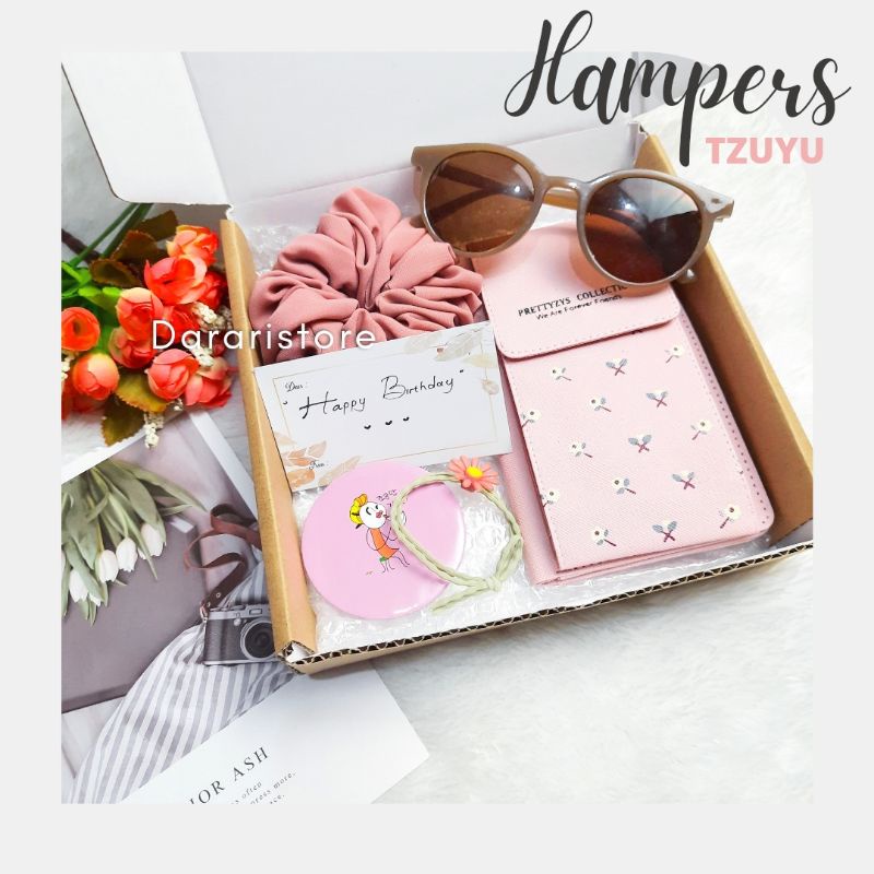 Hampers Dompet Tzuyu  Dararistore, wallet korean style, gift box hadiah ulang tahun, wisuda dll