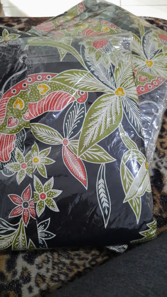 Grosir Terlaris Genes Jelita Tunic Navbor Yelbor Whitbor Creambor Tunik Batik Modern Hrb057