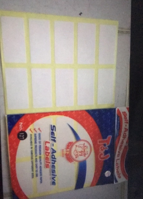 LABEL NAMA TOM AND JERRY