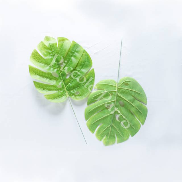 Daun Monstera Besar Palsu (Daun Plastik/Daun Imitasi)