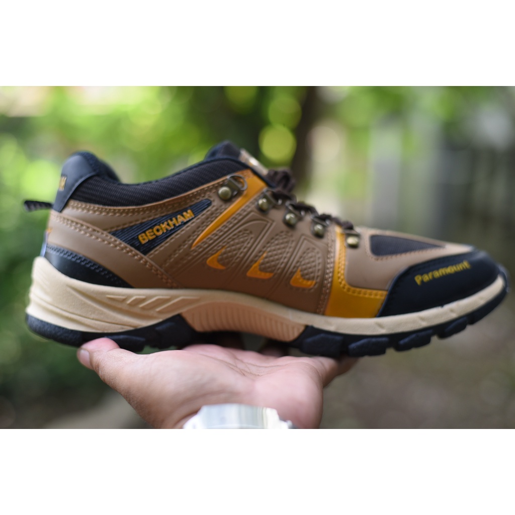 Sepatu casual Low (pendek) Beckham Paramount outdoor hiking tracking, sepatu gunung outdoor