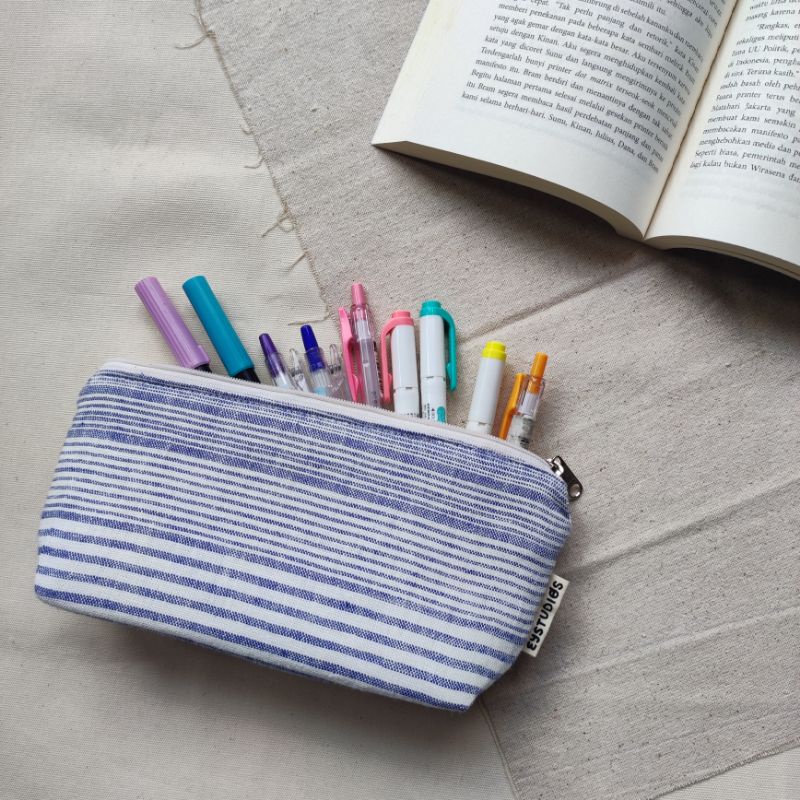 eystudios - Pencil Case Linen / Tempat Pensil Motif Salur