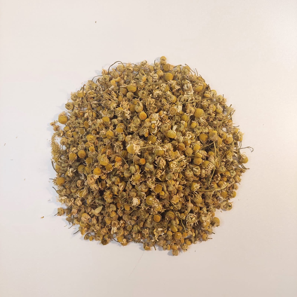 

Chamomile tea/Teh bunga Chamomile