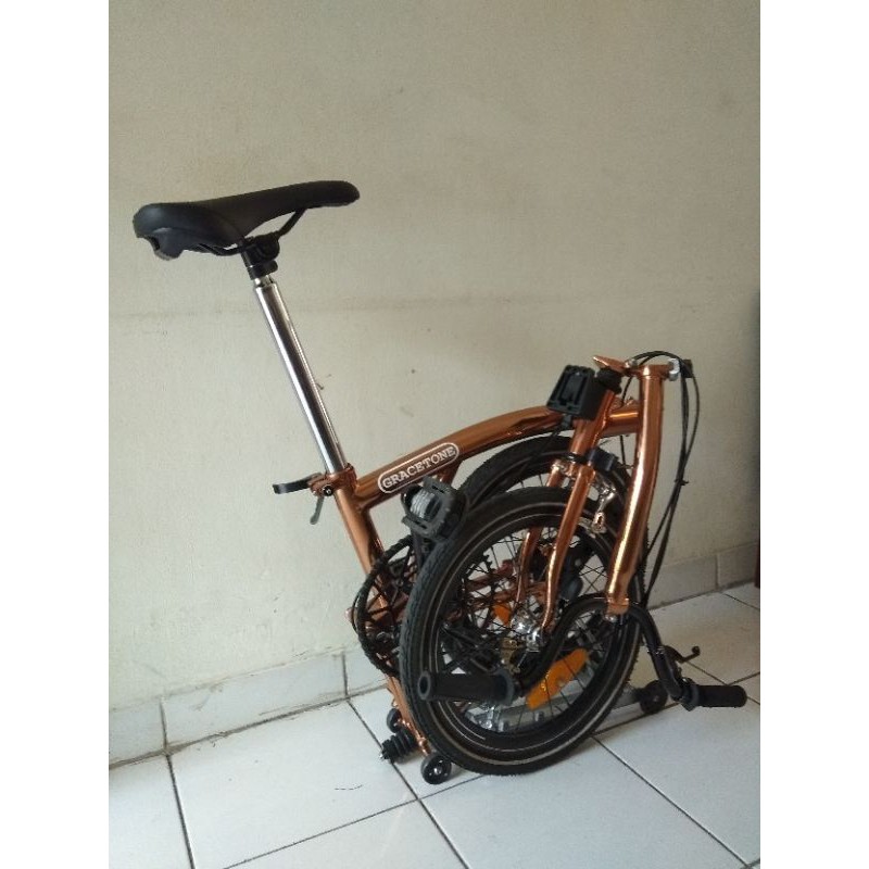 sepeda brompton