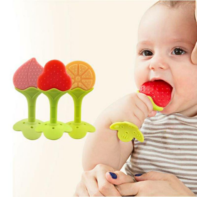 Teether bayi bentuk buah / mainan gigitan bayi BPA FREE