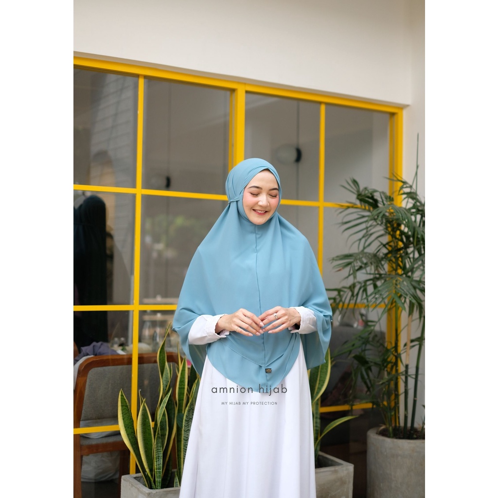Hijab instan warna biru wardah / Khimar syar'i Aiza by amnion hijab dua layer