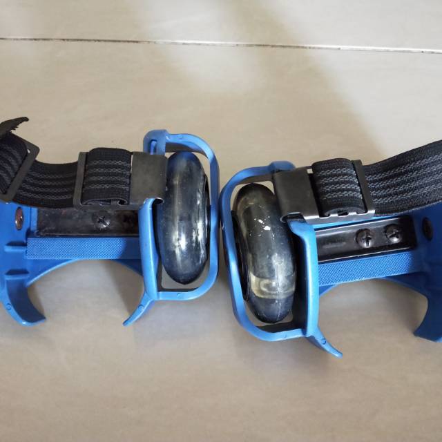 Sepatu Roda - Roller Blade