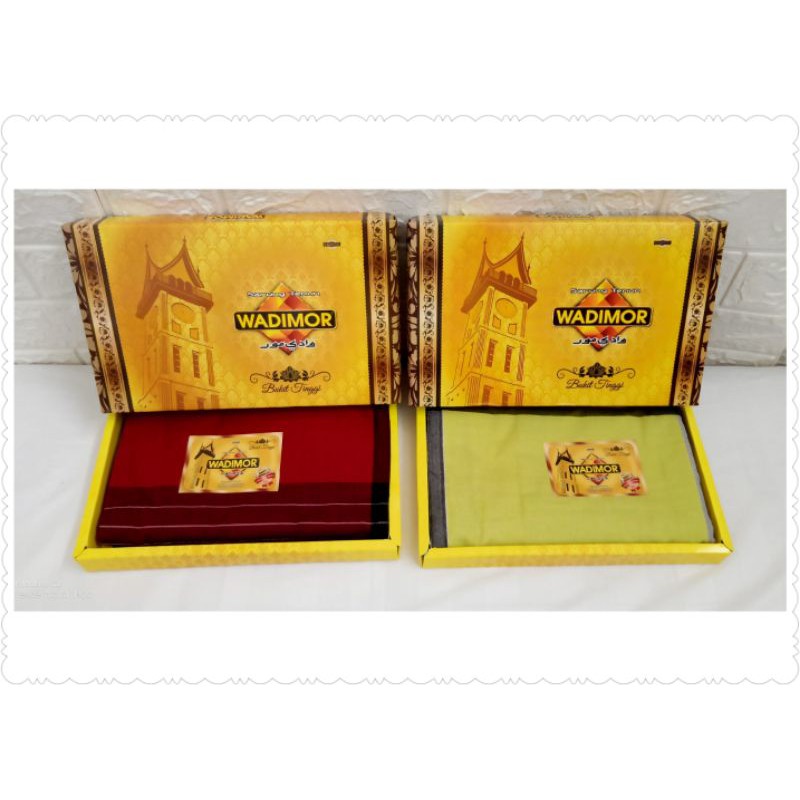 Sarung Tenun Wadimor Bukit Tinggi
