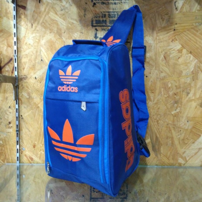 Tas Sepatu Futsal / Bola Adidas Terbaru