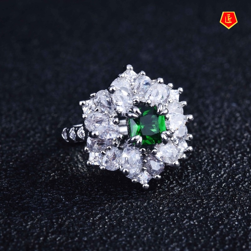 [Ready Stock]Square Diamond Natural Emerald Eagle Claw Ring Jewelry Design