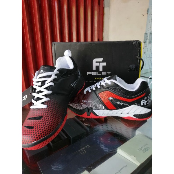 SEPATU BADMINTON FELET RANGER BOOST 1.0