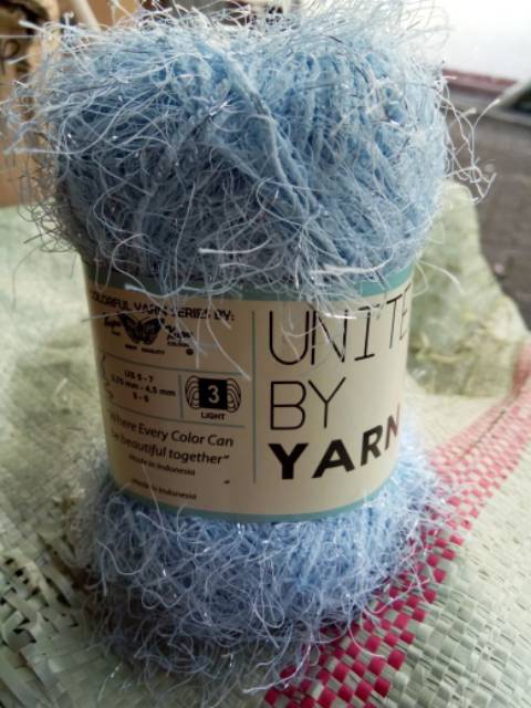 Benang fancy / fancy yarn bahan polyester @50gr