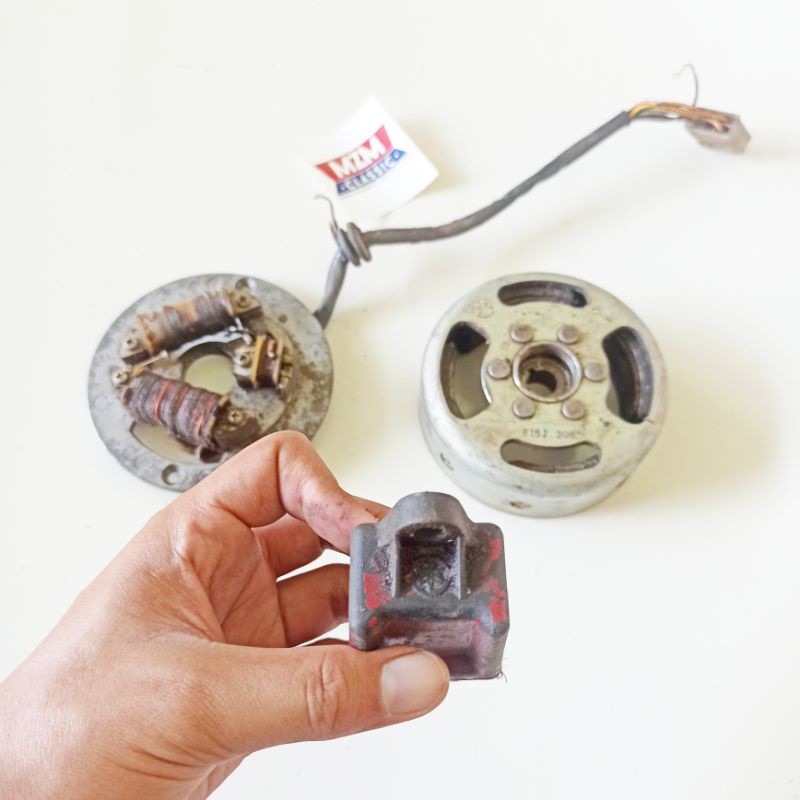 Spul Maghnet Pengapian V80 CDI Super Deluxe Excellent Robot bisa untuk V75 YB100 L2G L2S RX King