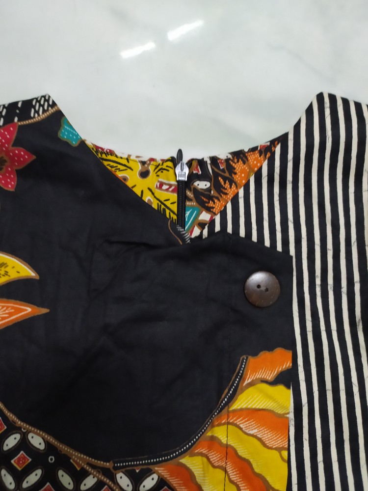 Batik Wanita - Atasan Batik 184 Size Xl
