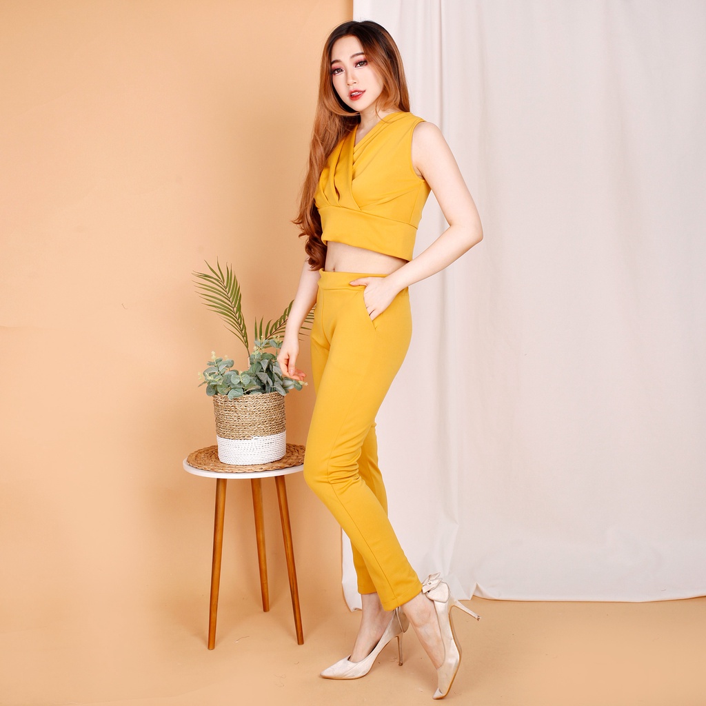 #fashion wanita # 059 ,STELAN CROPTOP SCUBA IMPORT PREMIUM CELANA PANJANG