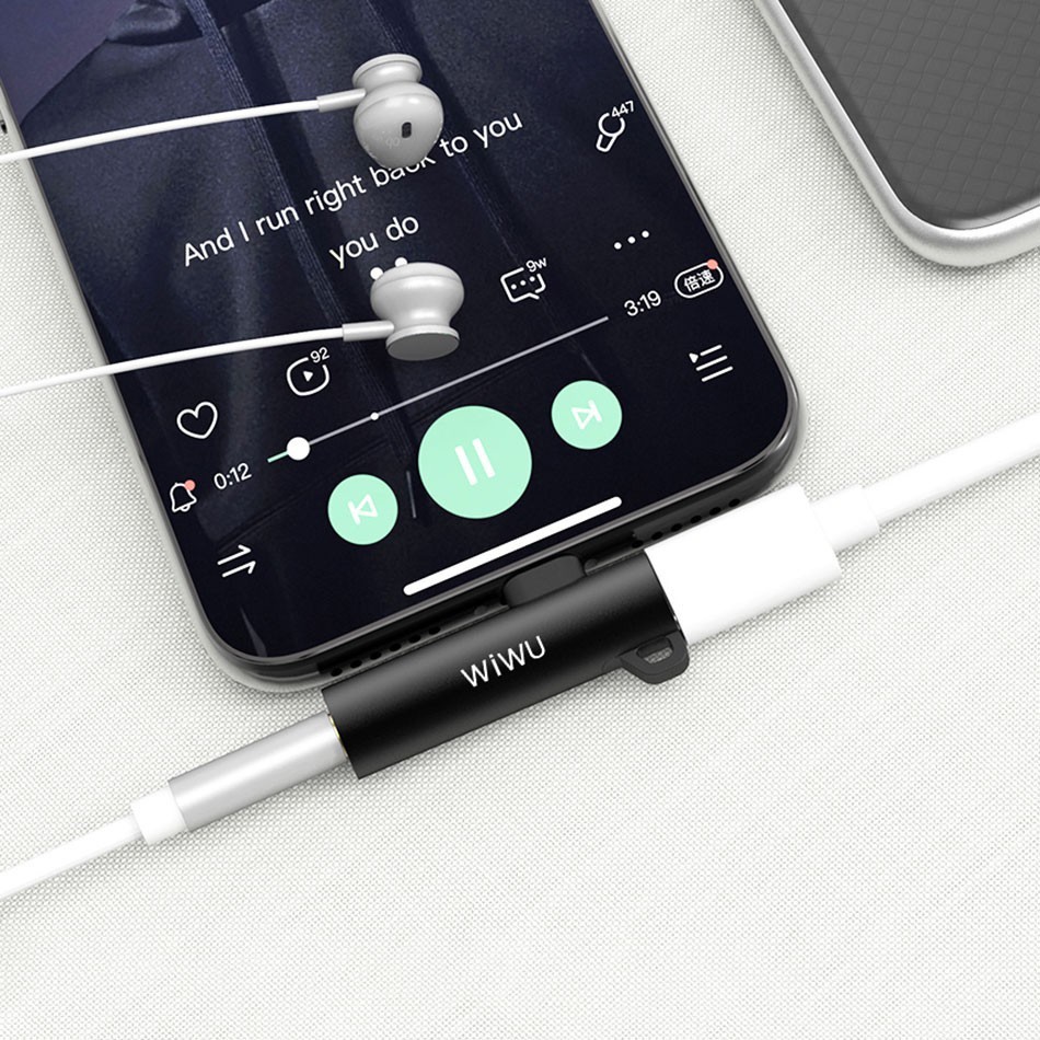 WIWU ST03 - Lightning Port Adapter to Audio 3.5mm and Lightning Plug - Konektor Audio untuk Smartphone dengan port Lightning