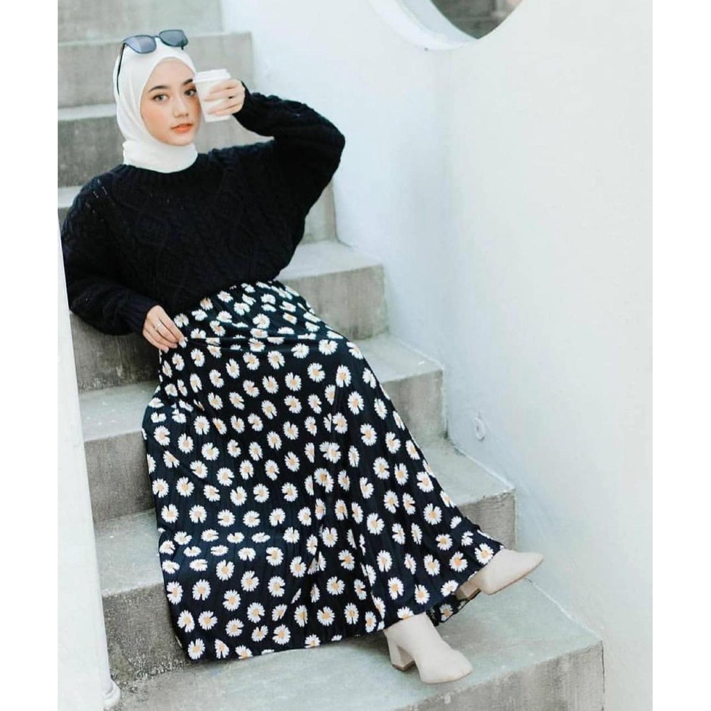 ROK PLISKET MOTIF BUNGA