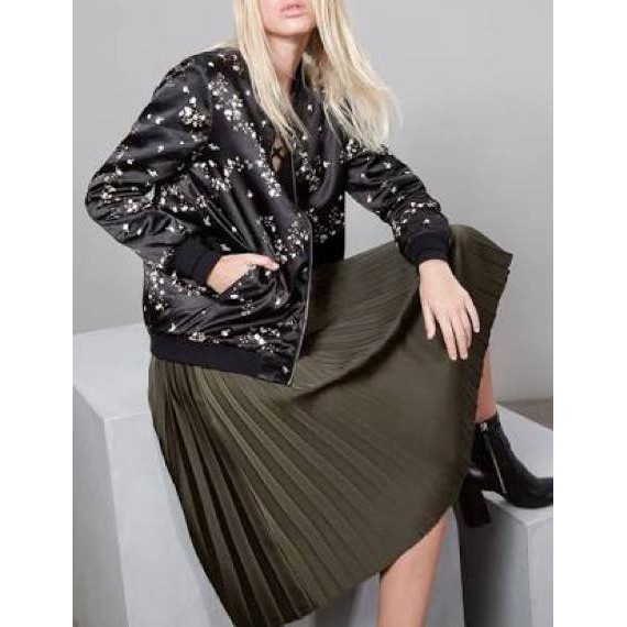 Jaket Bomber Stradivarius, Bomber Jacket Stadivarius Deevagrosir.Olshop