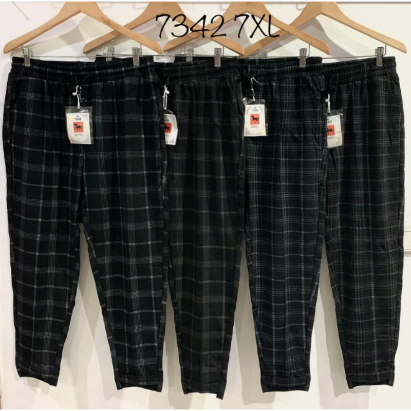 CELANA KOTAK ZARA UKURAN JUMBO