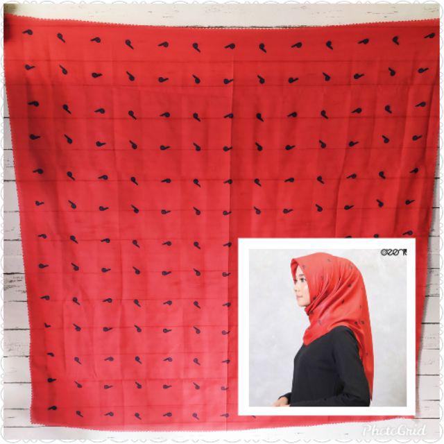 HIJAB SEGIEMPAT  LASER CUT MOTIP AKSARA-merah