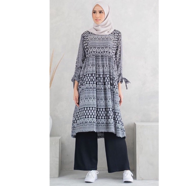 HATRA ETHNIC BY RAIA BOOKED