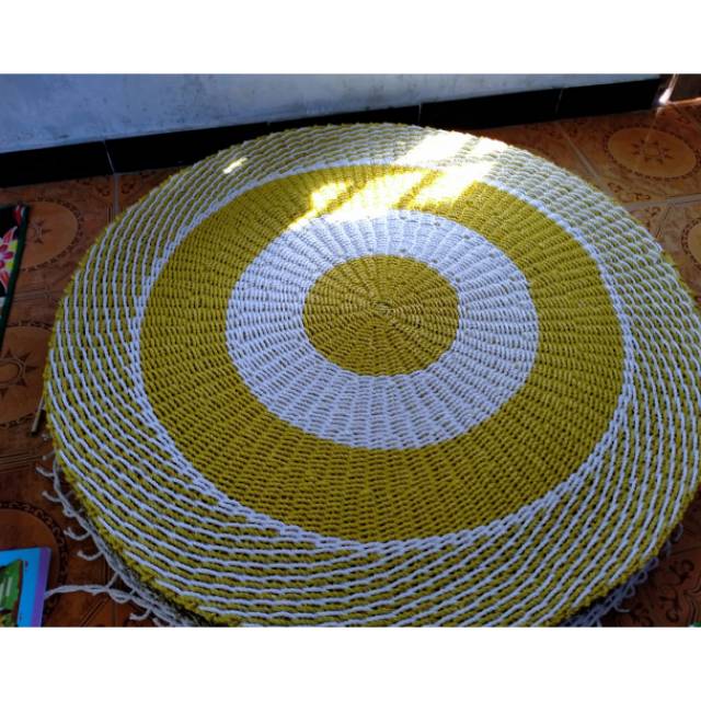 Rug anyaman / karpet anyaman bulat