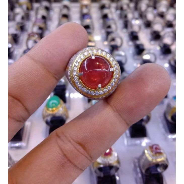 natural Ruby Mozambique pigeon blood