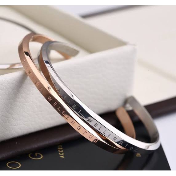 Gelang  Classic Untik Tersedia Warna Rose Gold, Gold, dan Silver