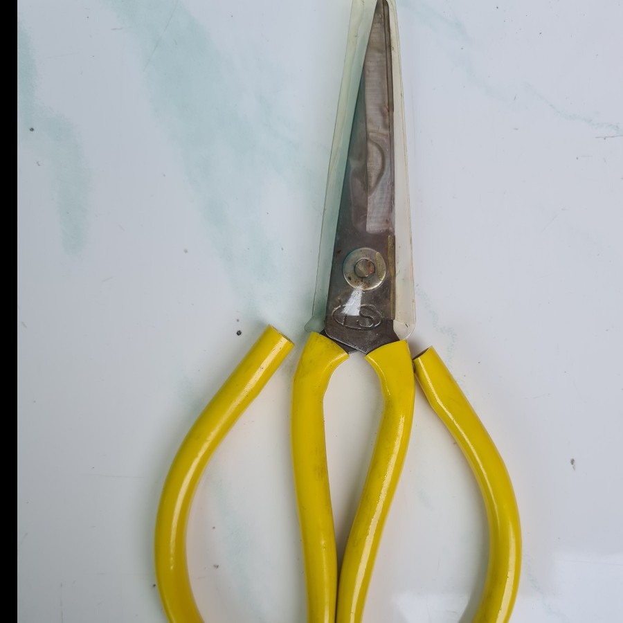 

Gunting Kulit 8 inch YS / Gunting Kain / Gunting Kertas