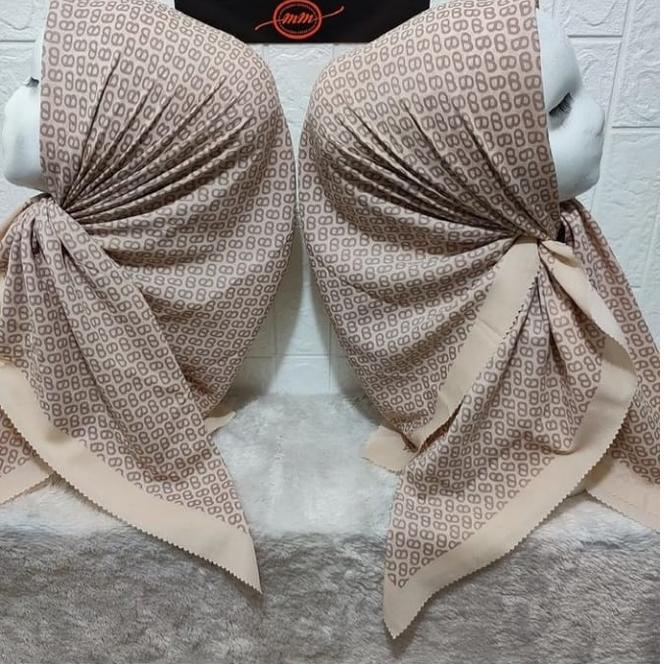 [BCR.11Au22n] U Hijab Voal Motif BUTTON series / kerudung segiempat voal motif / kerudung deenay kw