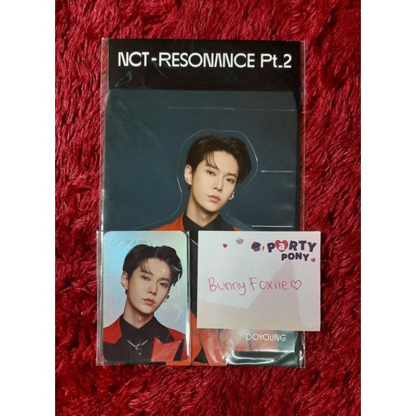 Holo Standee Doyoung Resonance PT 2