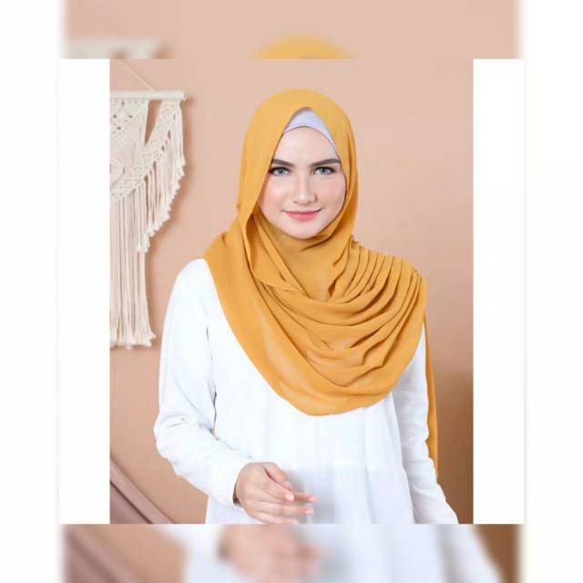 Hijab pashmina Isyana Ceruty