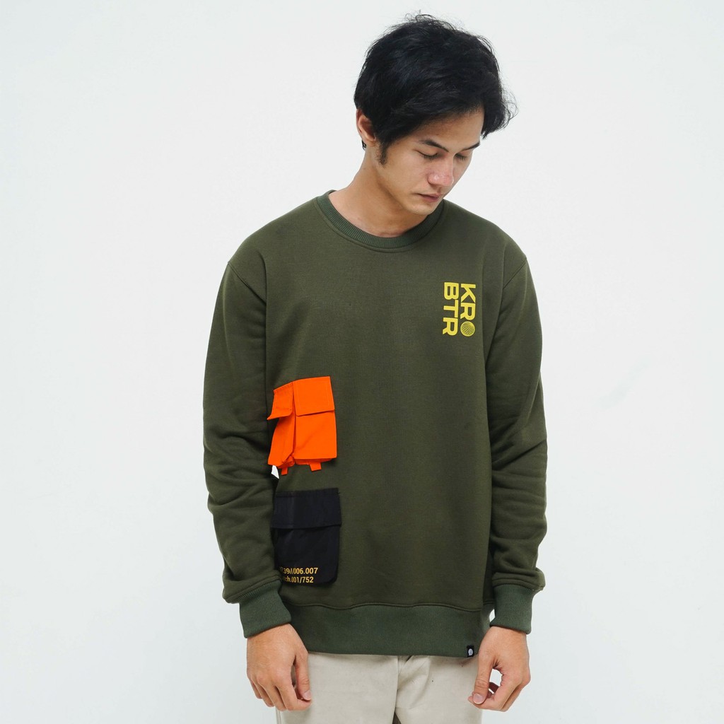 Karibatur Crewneck Tictac Army