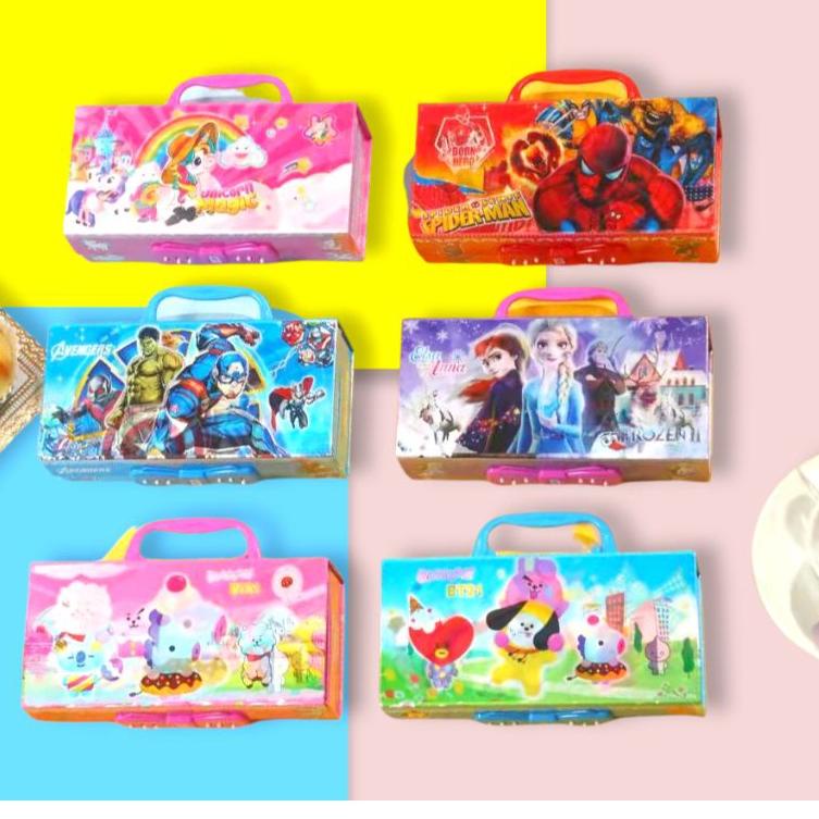 

CODEWw3W7--KOTAK PENSIL 3D KODE 3 SUSUN ADA CERMIN MOTIF KARAKTER ANAK