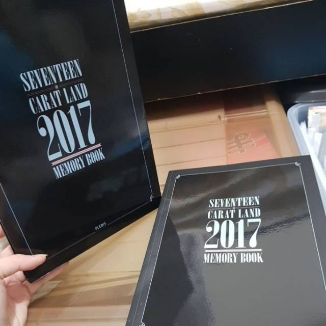 SEVENTEEN CARATLAND 2017 MEMORYBOOK