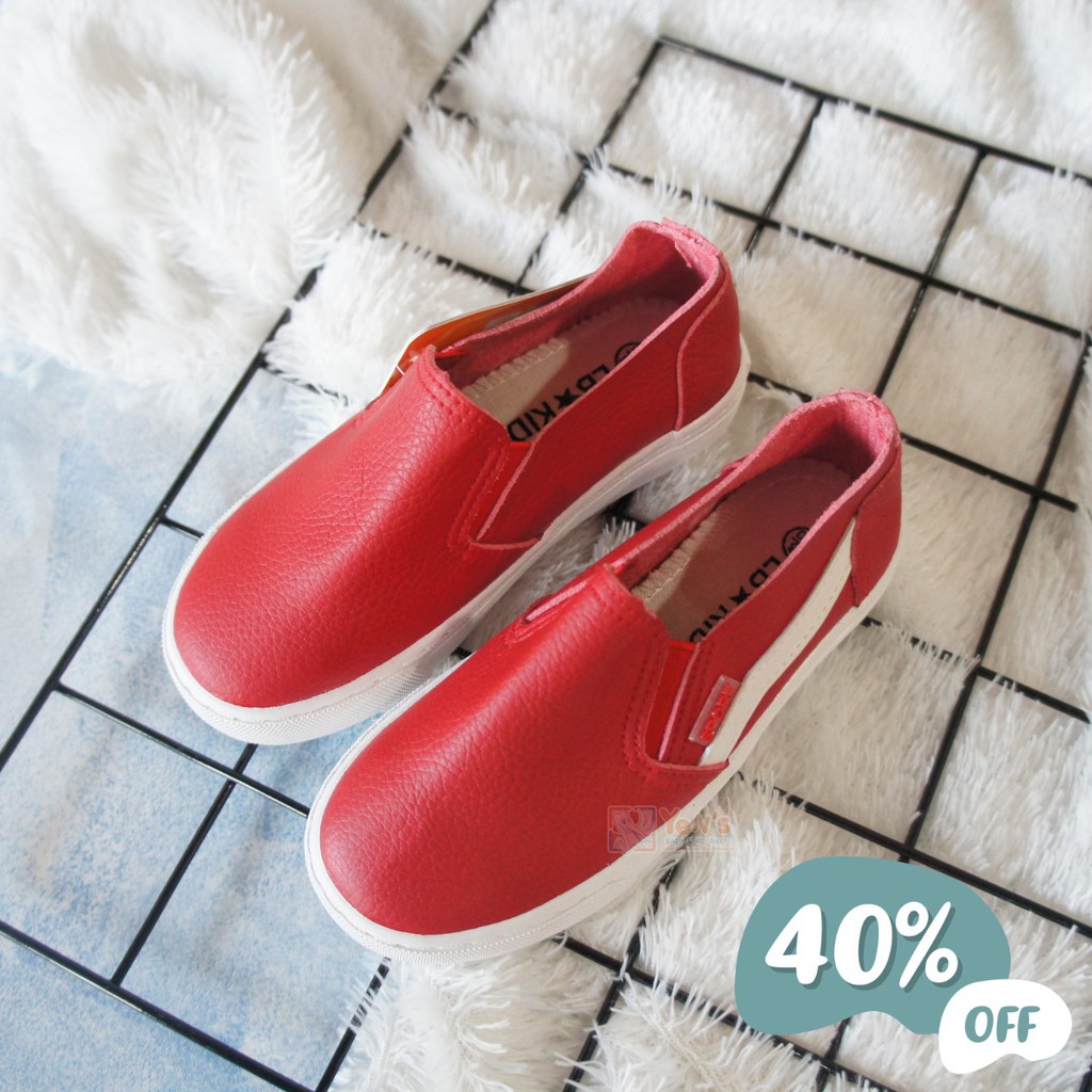 - Sepatu Klt Wanita Flat Shoes