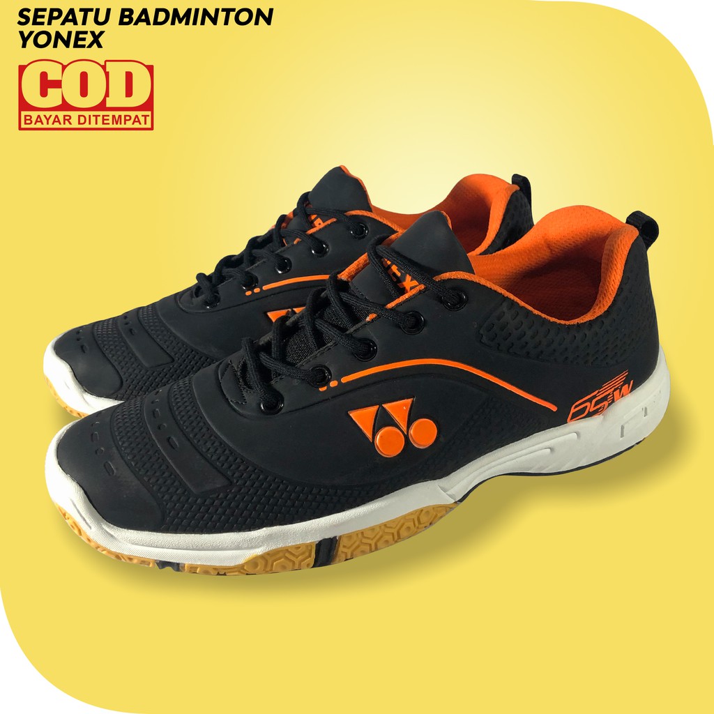 Sepatu Badminton Yonex Pria Atau Wanita Warna Hitam Merah Bahan Sol Karet Untuk Voly Bulutangkis Shopee Indonesia