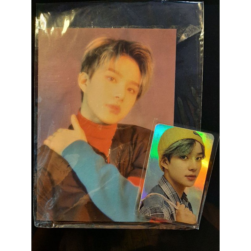 Photocard Jungwoo Holo 2018 & Postcard NCT 2018
