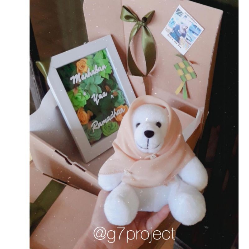 

hampers parcel lebaran paket ananda frame bunga kering edalweiss