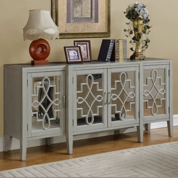 Bufet hias kaca jati