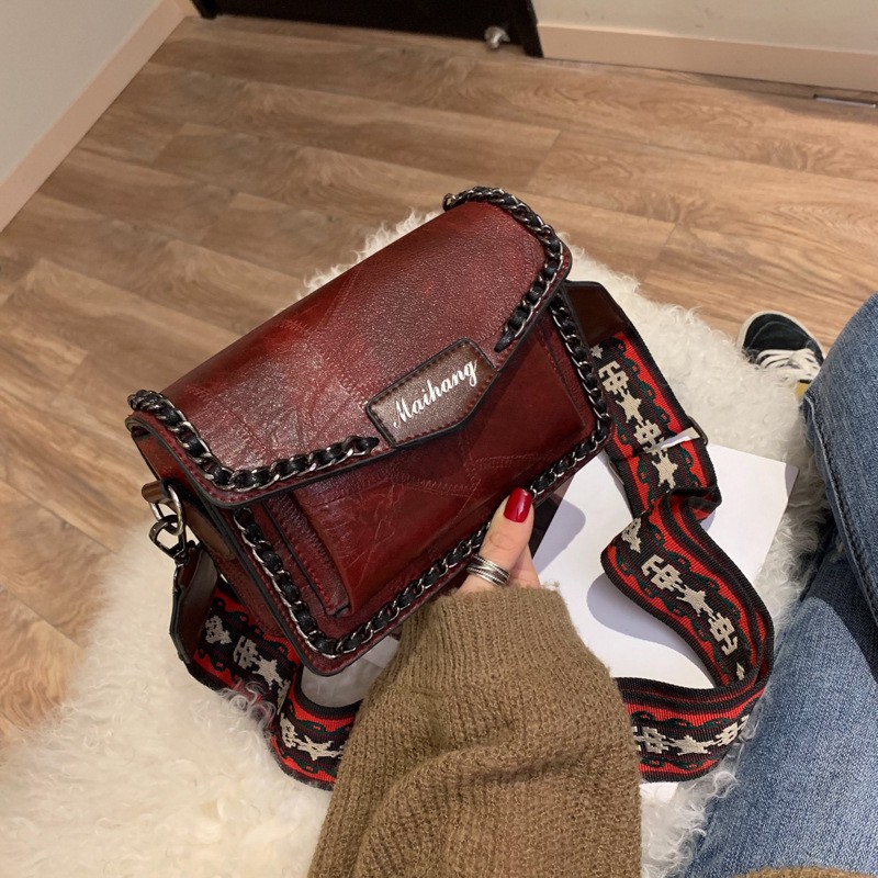 TFT AX20008 92010 AX010 B1660 E190 B020481 C0592 R6077 ( 1kg bisa 2 ) TAS SELEMPANG WANITA IMPORT