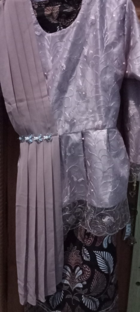 Maura Couple - Sania Ruffle Batik Couple Ori Ndoro Jowi Dnt Garansi