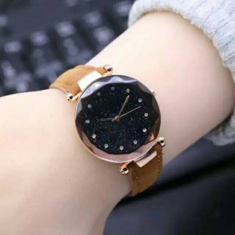 (SS) Jam Tangan Wanita Trendy Diyoor Diamond Kulit Bulat Kecil