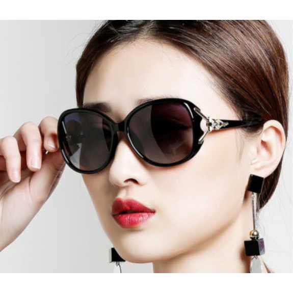 Kacamata Hitam Sunglass Elegan Anti Silau Polarisasi HD Bisa COD Kaca Mata Wanita Anti UV