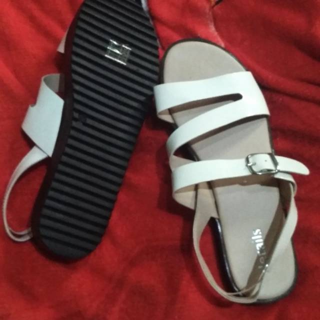 Sandal Details