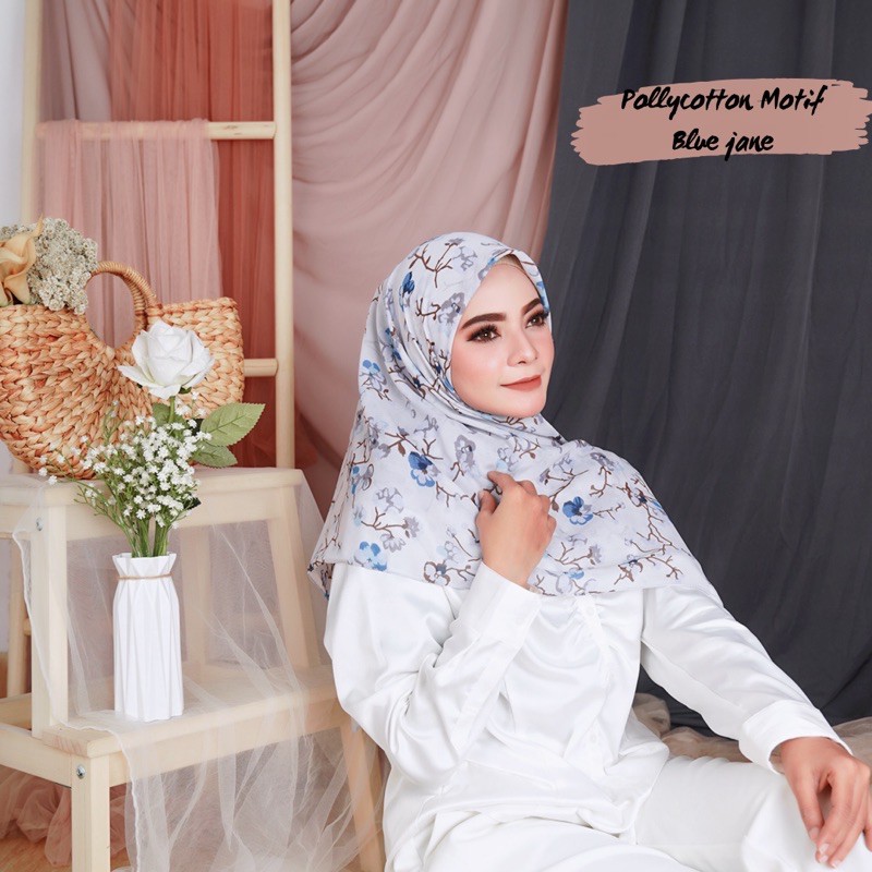 Segi Empat Motif Polycotton Part 2/Hijab Motif Viney