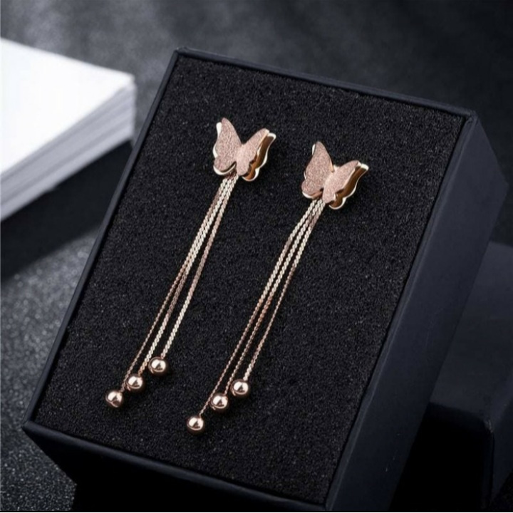 anting tusuk titanium jurai panjang kupu kupu