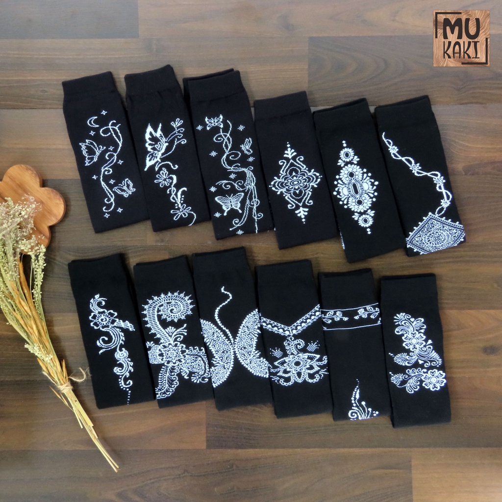 Kaos Kaki Jempol Warna Hitam Motif Henna Nylon Premium Mukaki