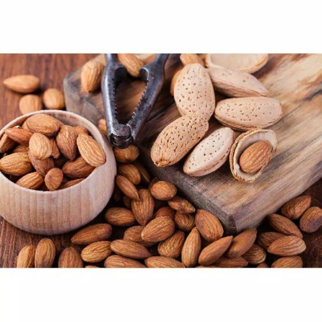 

kacang almond panggang 250 gr